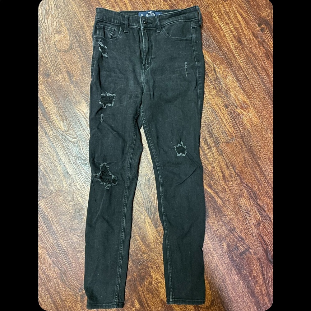 Black Hollister High Rise, Super Skinny Jeans!!
